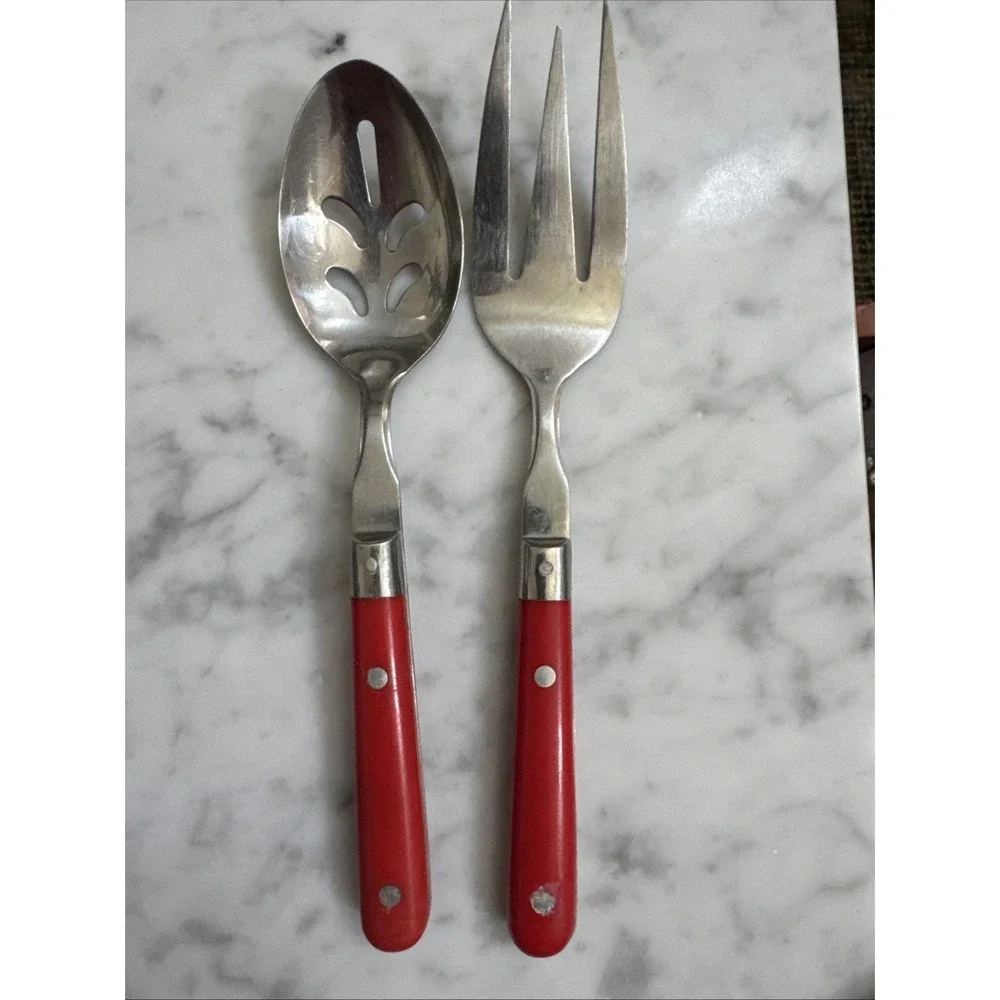 MARDI GRAS Washington Forge WF Cherry Red Flatware Thailand 2 Serving Pieces